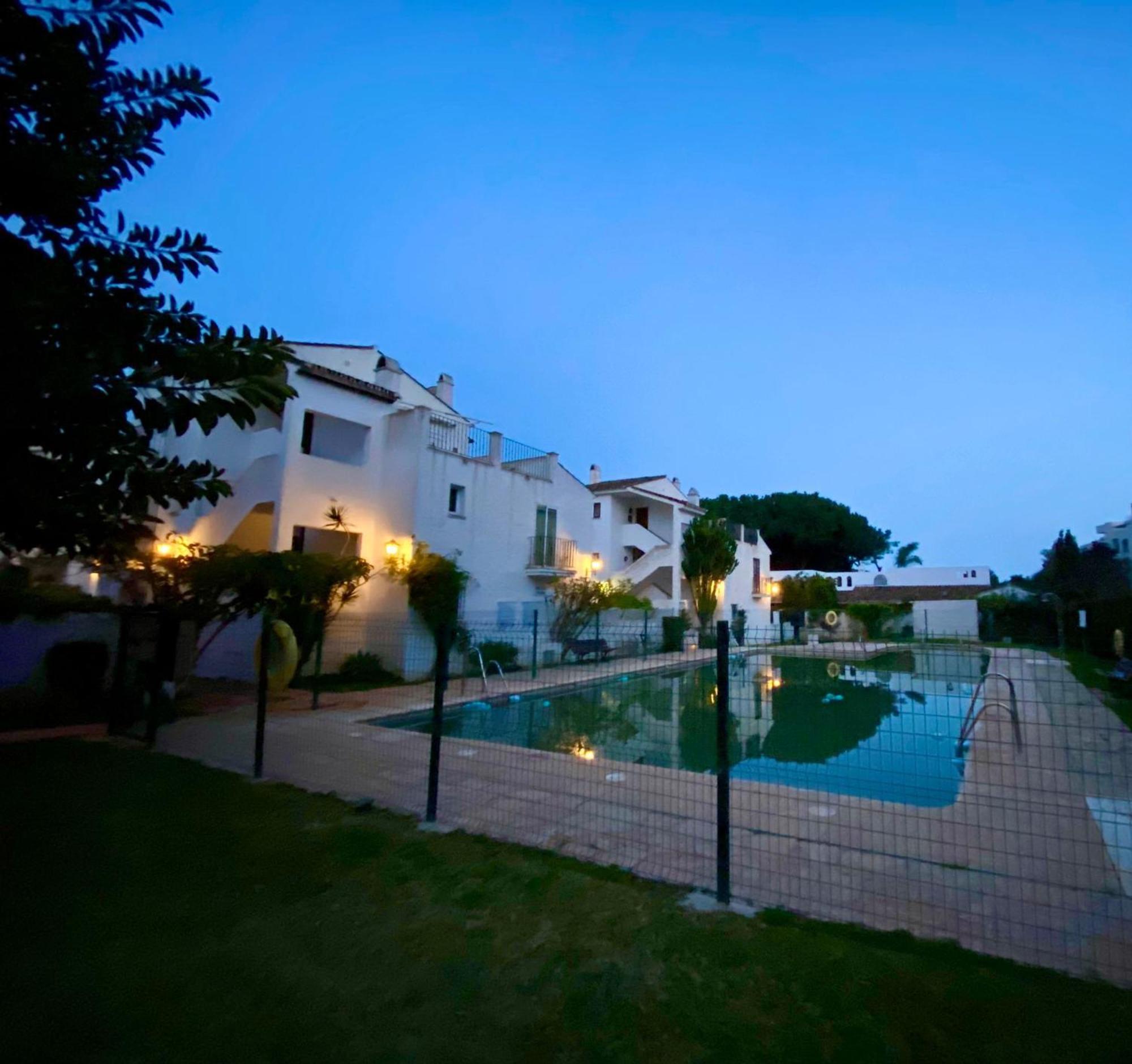 Benamara Gardens Apartment Estepona Exteriér fotografie